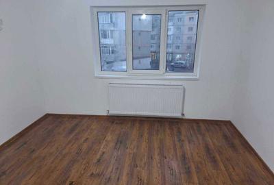 Apartament cu 3 camere în Central - 3