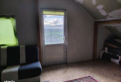 Casă cu 4 camere în Albești - 7