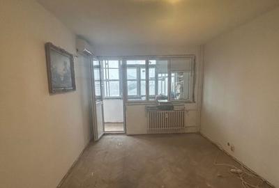 Apartament cu 2 camere semidecomandat în Alexandru Obregia