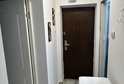 Garsonieră decomandată în Central - 1