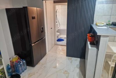 Apartament cu 2 camere decomandat în Crângași