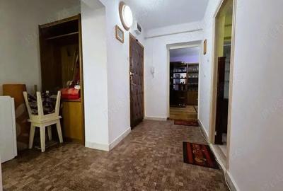 Apartament cu 2 camere decomandat în Central - 2