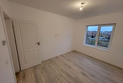 Aproape de Zone2. Etaj 1. Bloc tip Viluta. Finisat la cheie. - 4