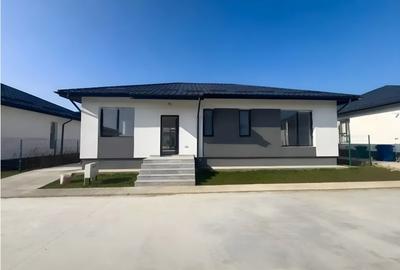 Casă individuală cu 4 camere cu Canalizare în Tunari - 7