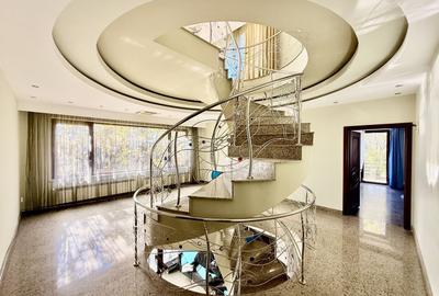 Casă individuală cu 14 camere cu Piscina în Est - 23