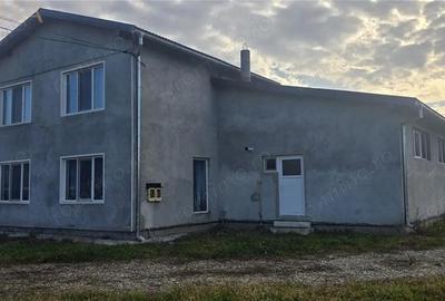 Spațiu comercial, de 512 mp, în Arcalia - 12