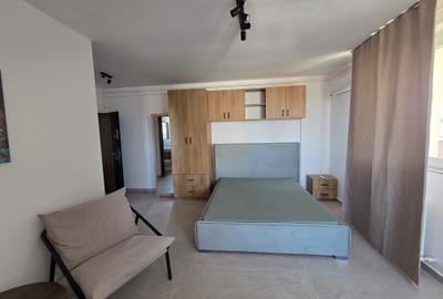 Garsonieră decomandată în Central - 2