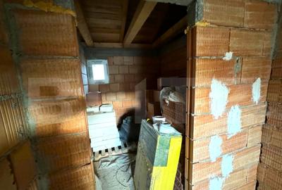 Casa de vanzare, 90 mp, zona Sigmir - 1