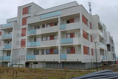 Apartament Bloc Nou zona Zavoaie