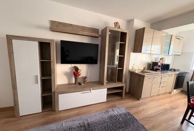 Apartament cu 2 camere semidecomandat în Theodor Pallady