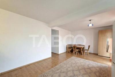 Apartament decomandat 2 camere si balcon Selimbar Brana - 2