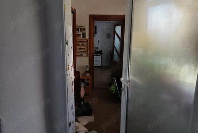 Casa 3 camere bucatarie,baie toate utilita?ile la 8 km de Selgros Craiova - 3