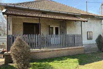 Casă cu 2 camere în Grăniceri