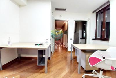 Apartament cu 5 camere în Romană - 4