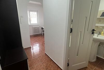 Garsonieră decomandată, mobilată în Moșilor - 4