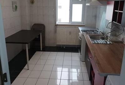 Apartament spatios, de 3 camere, decomandat, in zona Sebastian - 4