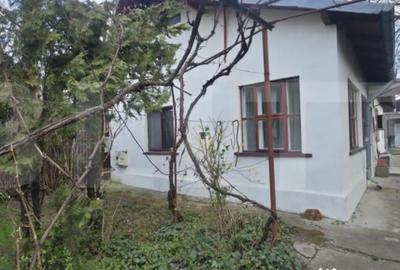 Casă cu 3 camere cu Teren 400 Mp în Central - 13