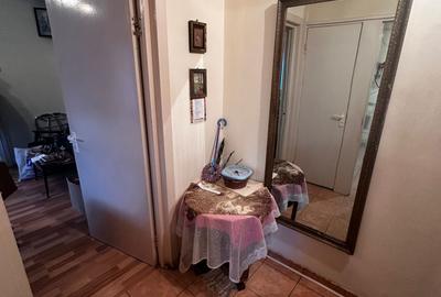 Apartament cu 2 camere semidecomandat, mobilat în Podu Roș - 3