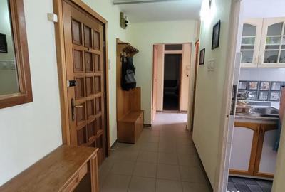 Apartament cu 2 camere decomandat în Rahova - 11