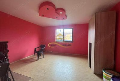 Casă cu 2 camere cu Canalizare în Scorțeni - 2