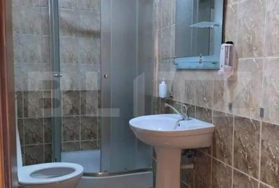Casă cu 3 camere cu Teren 3500 Mp în Central - 12