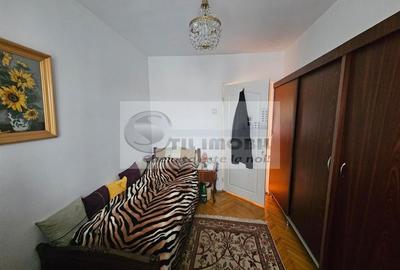 Apartament 4 camere - Hala Centrala - 8