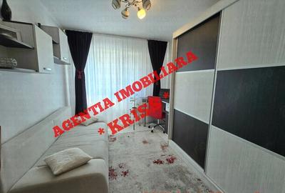 Apartament cu 3 camere decomandat în Exercițiu - 3