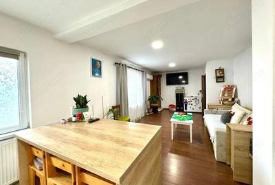 Casă cu 4 camere cu Canalizare în Sânmihaiu Român - 2