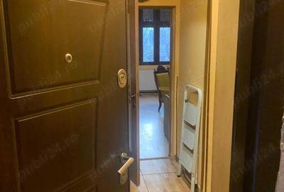 Garsonieră decomandată în Badea Cârțan - 1