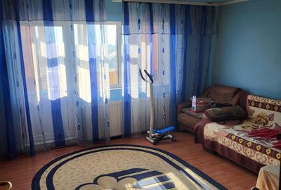 Apartament cu 3 camere decomandat în Sud - 7