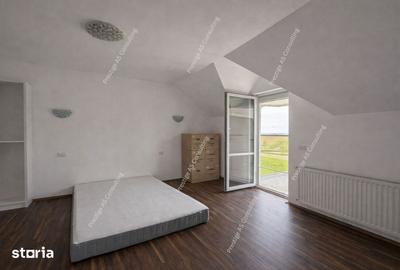 Casă cu 5 camere cu Teren 648 Mp în Ghiroda - 2