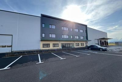 Hala ultramoderna centru logistic, depozitare + birouri 5,857 mp - 3