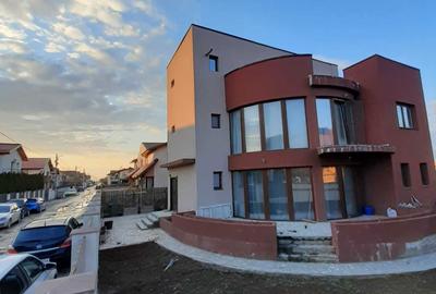Casă cu 4 camere cu Teren 400 Mp în Central - 7