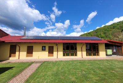 Vila unica la munte, super dotata si utilata - 6