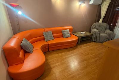 Apartament cu 3 camere decomandat în 9 Mai - 2