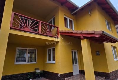 Casă individuală cu 5 camere cu Teren 192 Mp în Central - 1