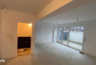 Casă cu 4 camere decomandat cu Teren 60 Mp în Central - 4