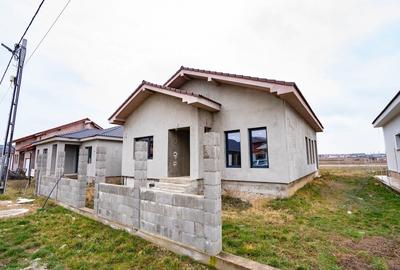 Casă individuală cu 3 camere cu Canalizare în Cihei - 3