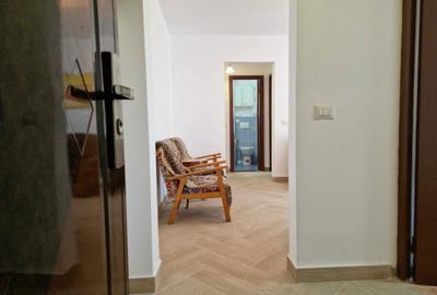 Apartament cu 2 camere semidecomandat în Milcov