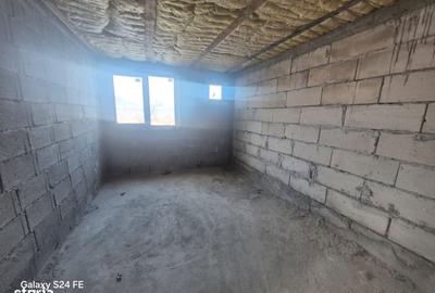 Casă cu 4 camere în Central - 3