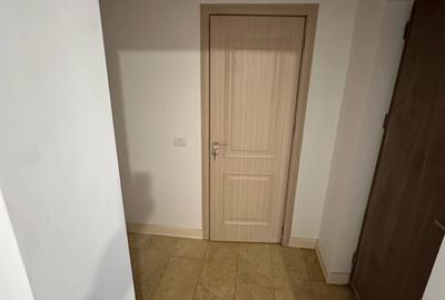 Birou, de 38 mp, în Tomis Mall - 5