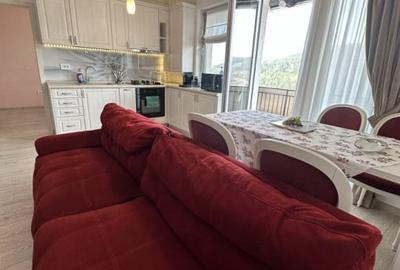 Apartament cu 3 camere decomandat, mobilat în Mănăștur