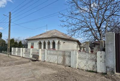 Casa de vanzare - 1