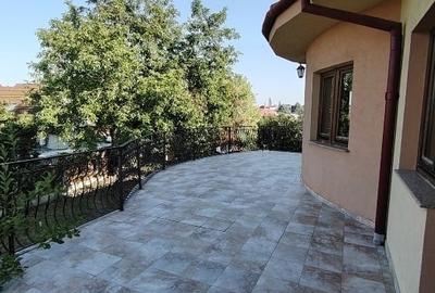 Vilă spațioasă cu teren generos, garaj, zonă ideală, direct proprietar - 6