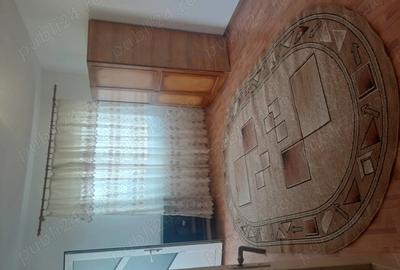 Garsoniera ,Rovinari - 4