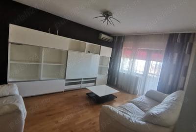 Apartament cu 4 camere decomandat în Central - 2