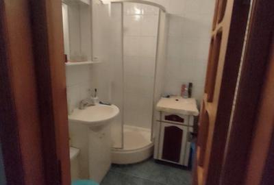 Apartament cu 3 camere decomandat în Central - 4