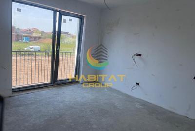 Casă cu 4 camere cu Canalizare în Nord-Est - 10