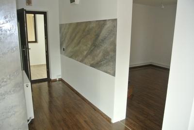 Birou, de 120 mp, în Ultracentral - 3