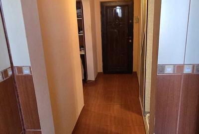 Apartament cu 2 camere decomandat în Podu Roș - 5